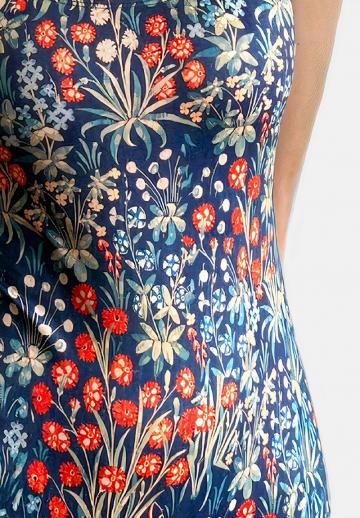 Слитный купальник