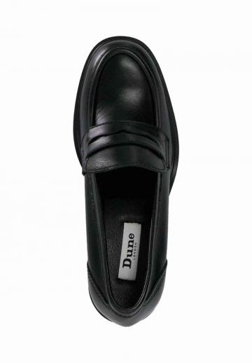 Туфли с высоким носом