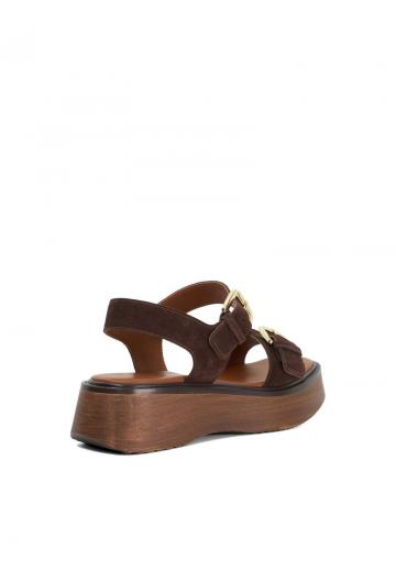 Босоножки на платформе