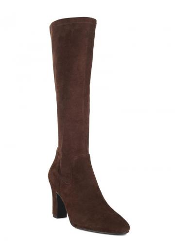 Высокие сапоги