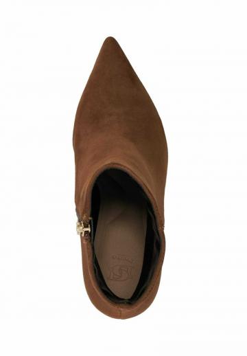 Полусапожки на высоком каблуке