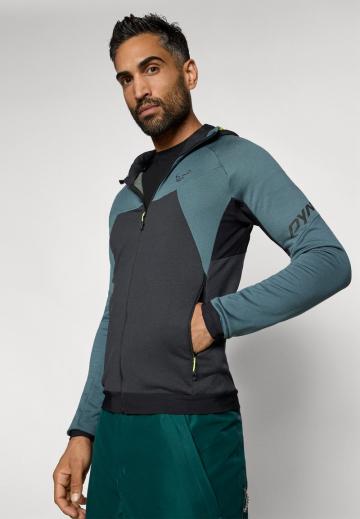 Спортивная кофта