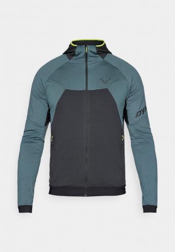 Спортивная кофта