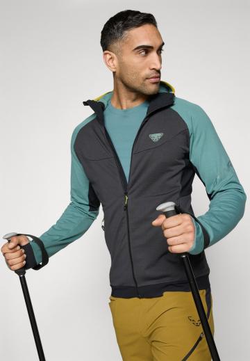 Спортивная куртка