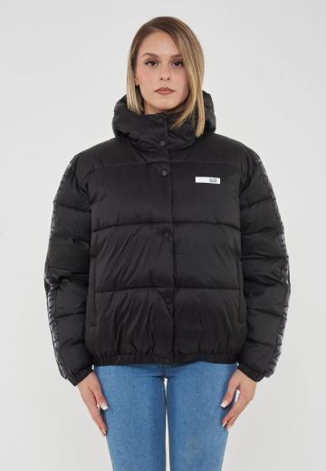 Спортивная куртка