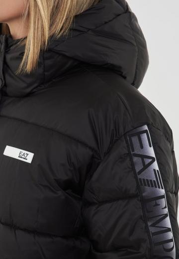 Спортивная куртка