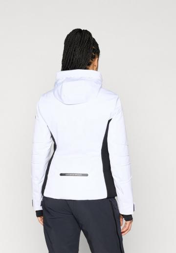 Спортивная куртка