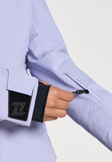 Спортивная куртка