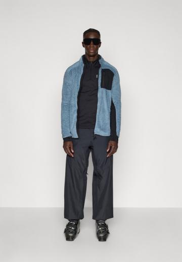 Флисовая куртка