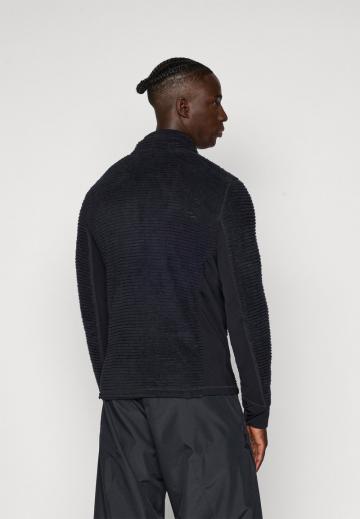 Флисовая куртка