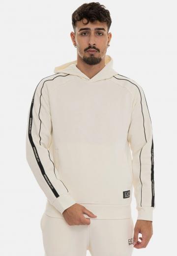 Спортивная кофта