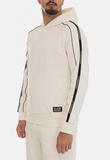 Спортивная кофта