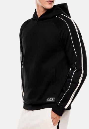 Спортивная кофта