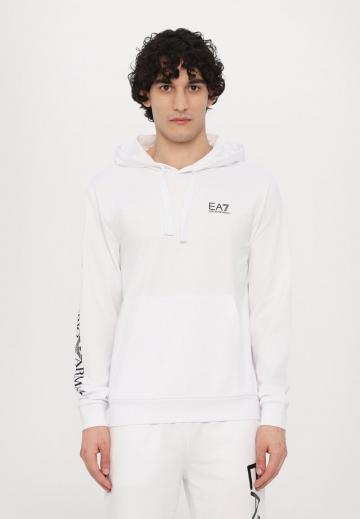 Спортивная кофта