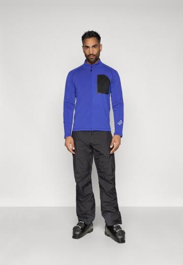 Спортивная куртка