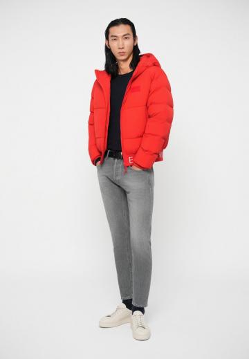 Зимняя куртка