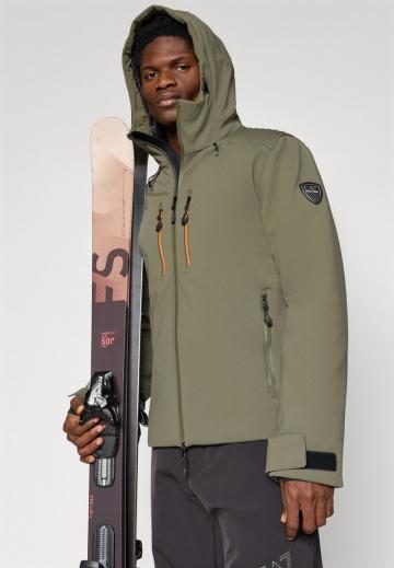 Сноубордическая куртка