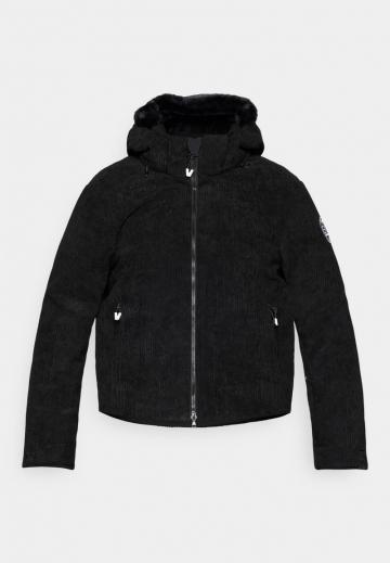 Спортивная куртка