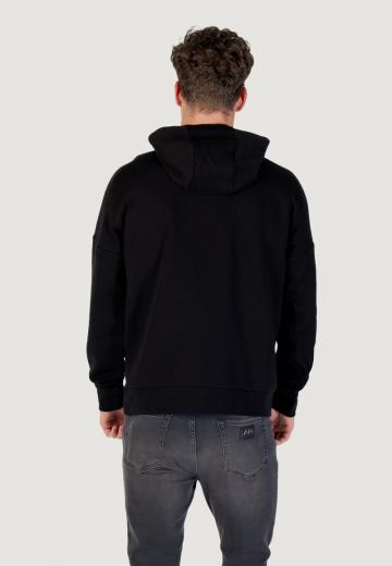 Спортивная кофта