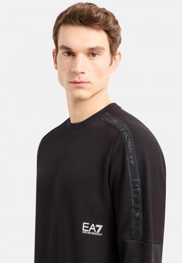 Спортивная кофта