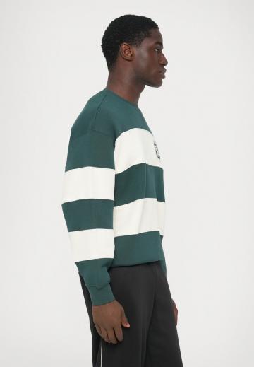 Спортивная толстовка