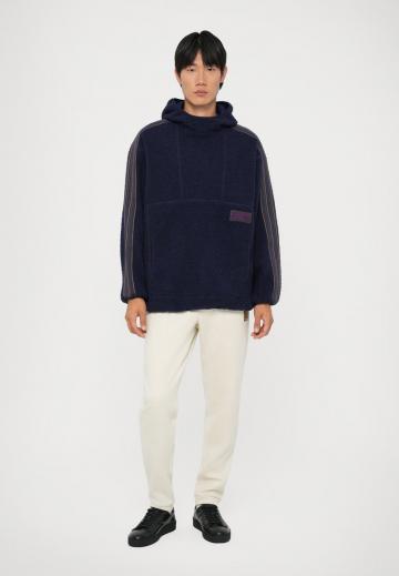 Флисовая кофта