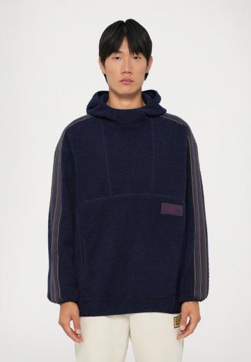 Флисовая кофта