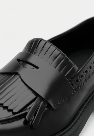 Полуботинки