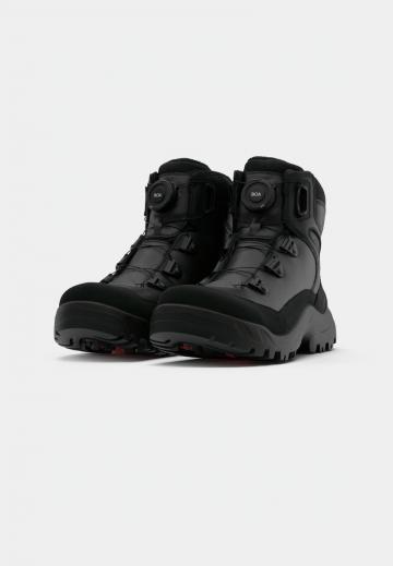 Походные ботинки