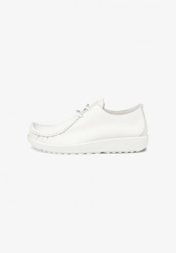 Ботинки на шнуровке