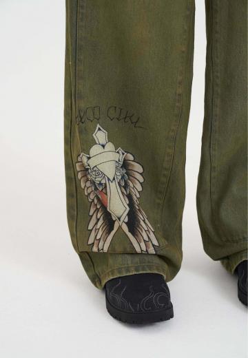 Прямые джинсы