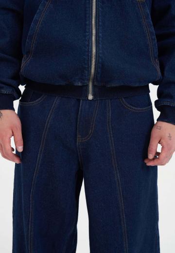 Свободные джинсы