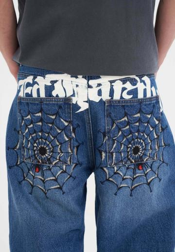 Прямые джинсы