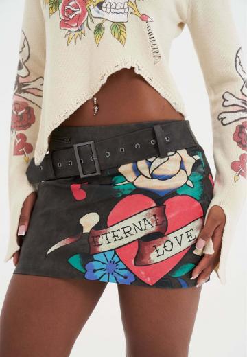 Юбка с накладными карманами