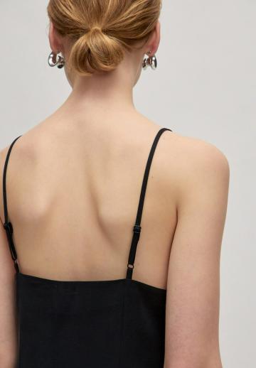 Короткое платье