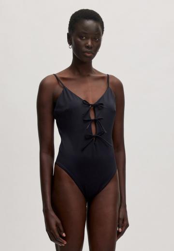 Топ на бретельках