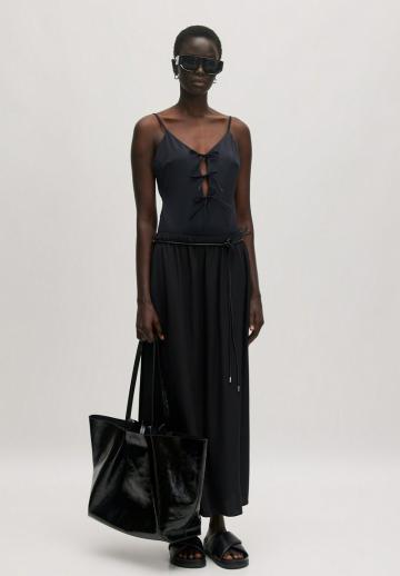 Топ на бретельках