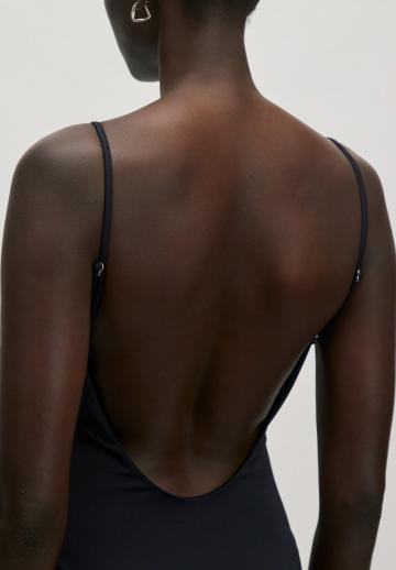 Топ на бретельках