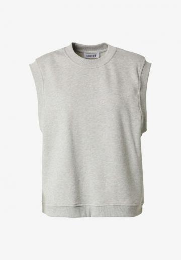 Пуловер без рукавов