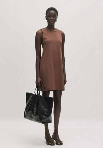 Короткое платье