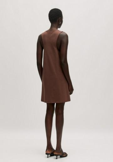 Короткое платье