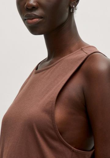 Короткое платье