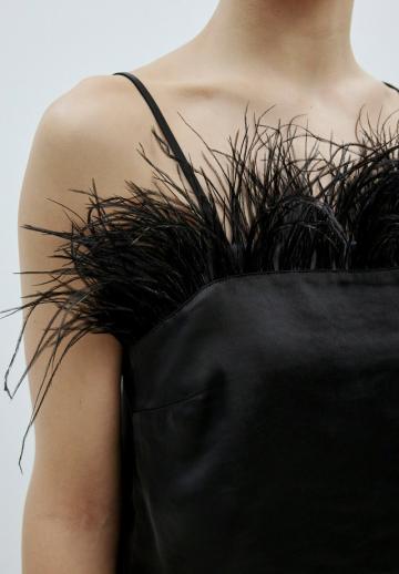 Топ на бретельках