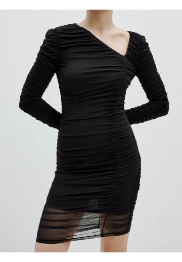 Платье футляр