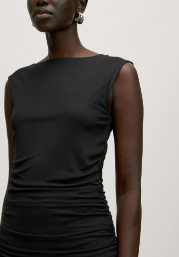 Платье футляр