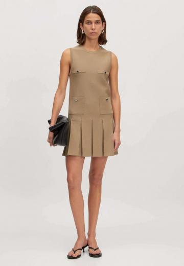 Вязаное платье