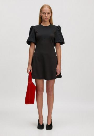 Короткое платье