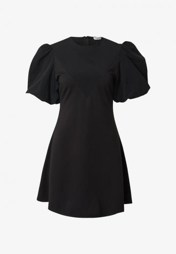 Короткое платье