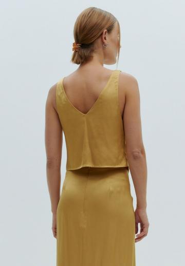 Блузка без рукавов