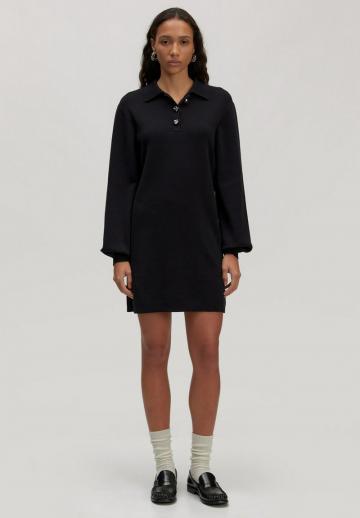 Вязаное платье